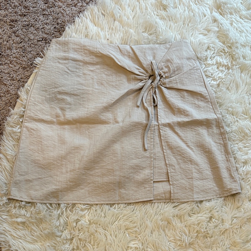 🌼 Pink Lily Beige Mini Skort with Tie Detail